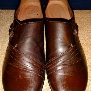 Dansko Brown Leather Shoes $